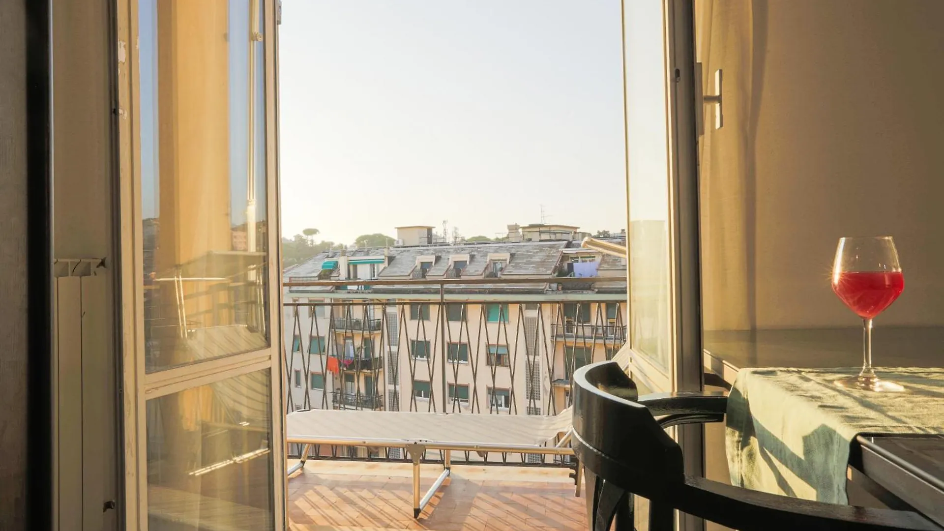 Appartamento A 100M Dal Mare E Dal Gaslini Genoa Italy