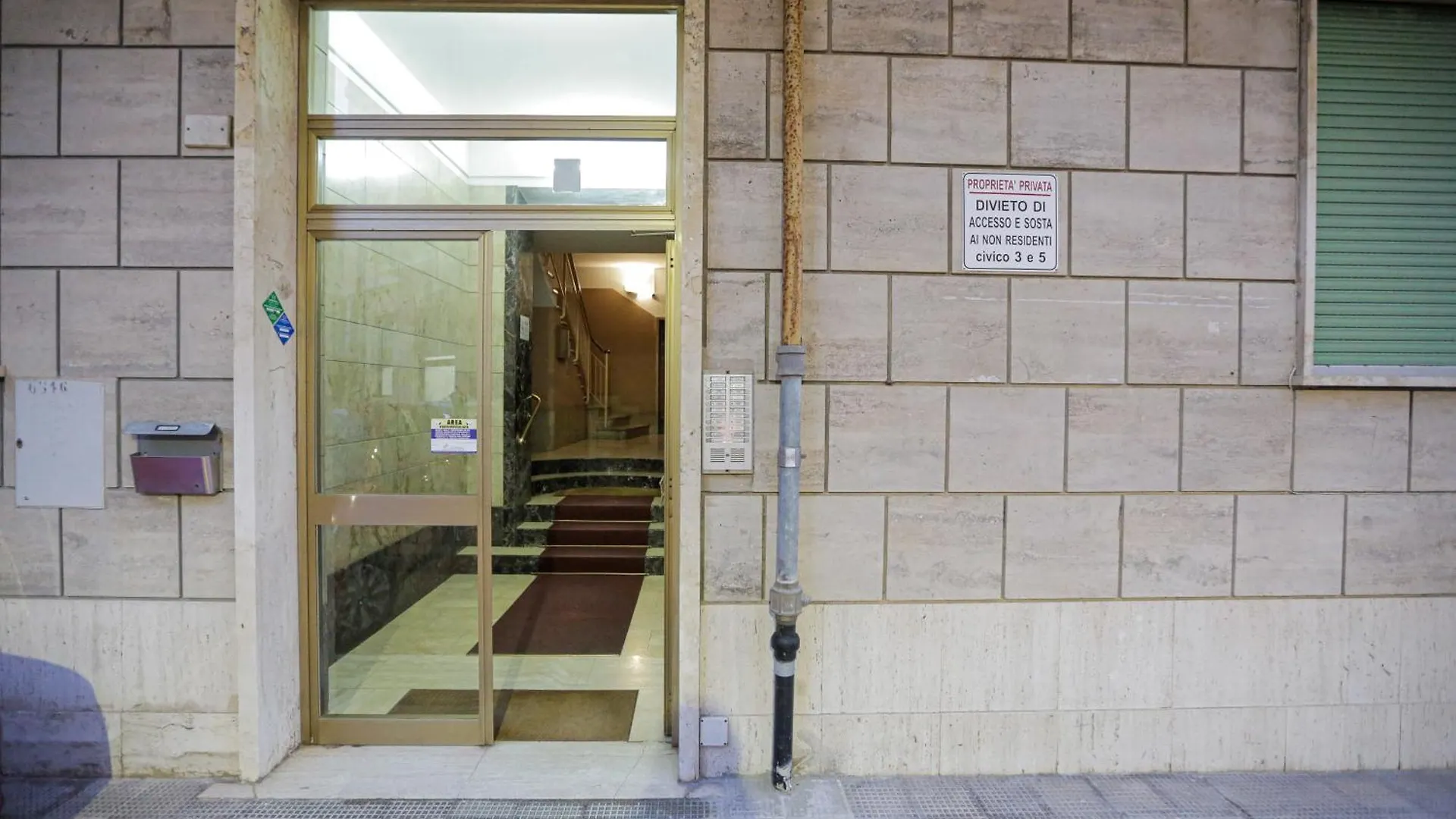 Apartment Appartamento A 100M Dal Mare E Dal Gaslini Genoa Italy